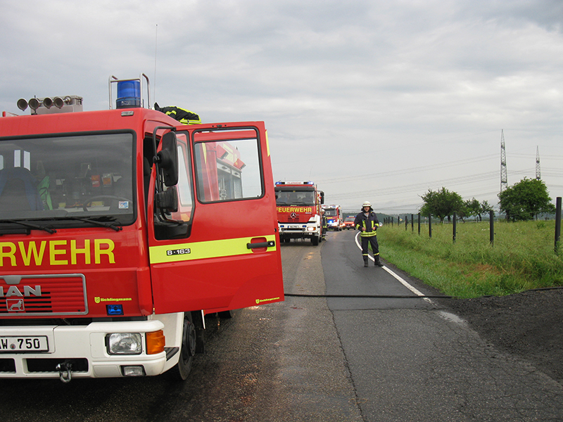 Fahrzeugbrand in Franken – Freiwillige Feuerwehr Sinzig